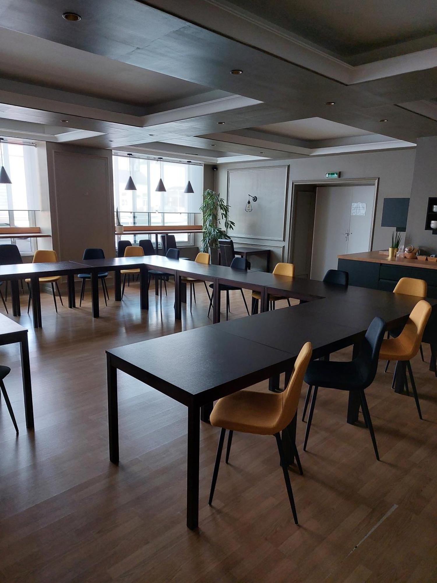 Cit'Hotel L'Europe - Cholet Gare Εξωτερικό φωτογραφία