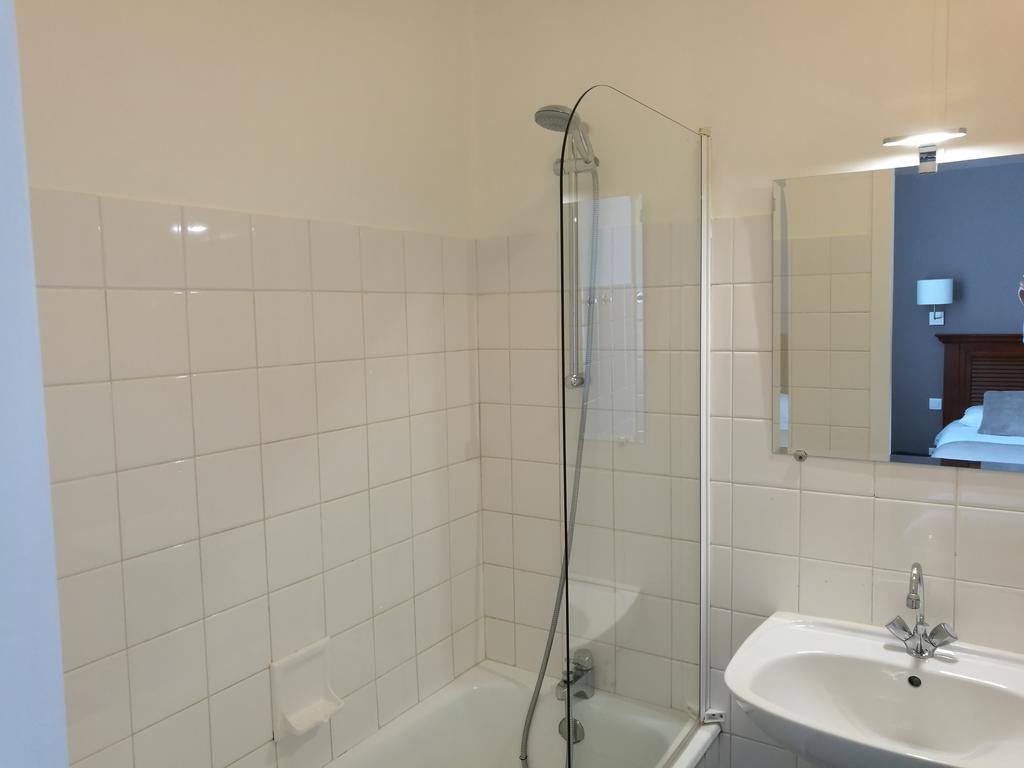 Cit'Hotel L'Europe - Cholet Gare Εξωτερικό φωτογραφία