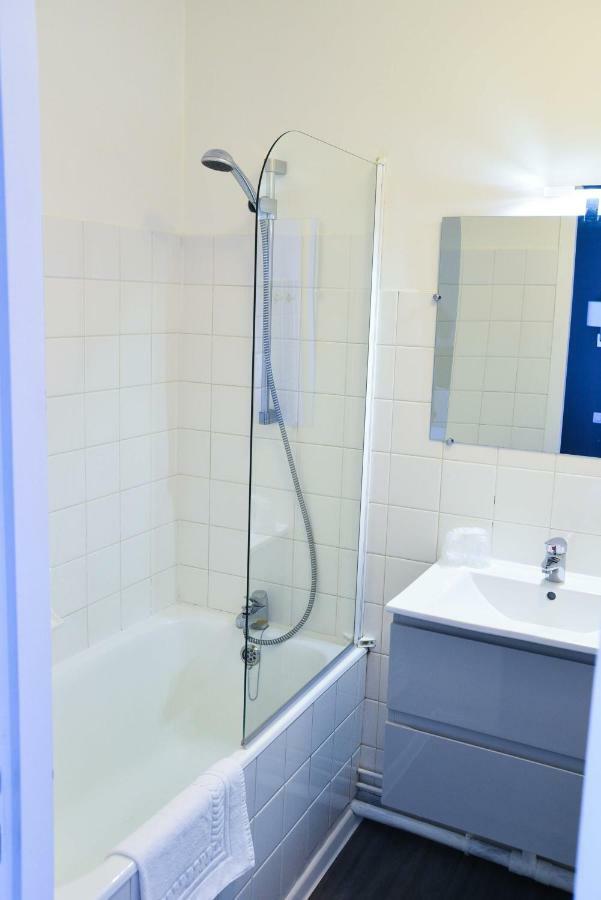 Cit'Hotel L'Europe - Cholet Gare Εξωτερικό φωτογραφία